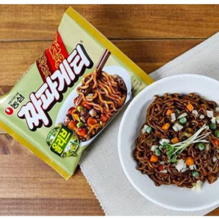 Mì trộn tương đen Nongshim Chapagetti gói 140g - Nội Địa