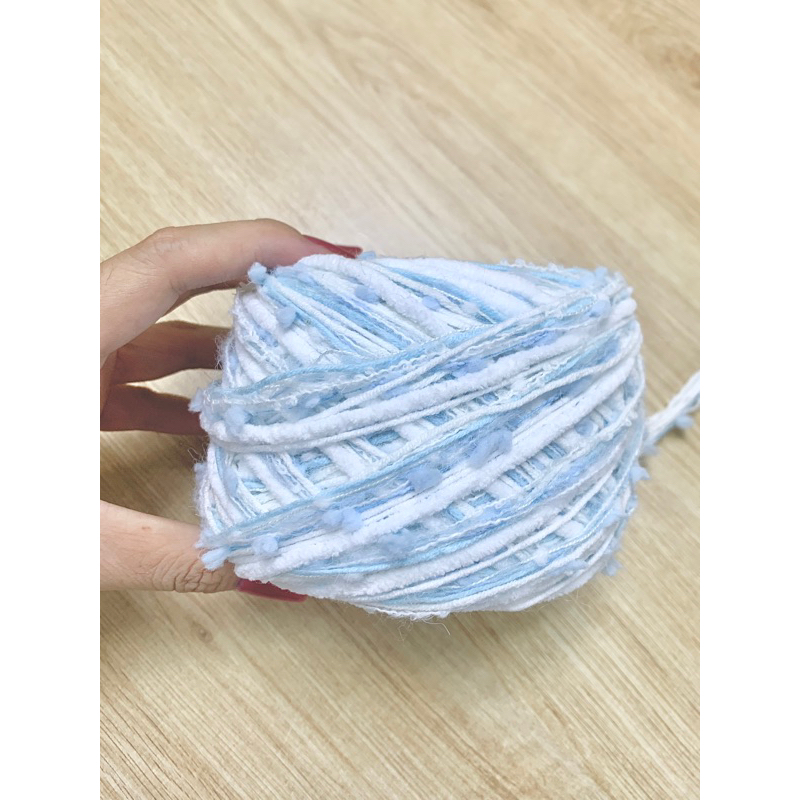 Len xanh dương móc túi Sea và Audrey bag, sợi to móc khá nhanh