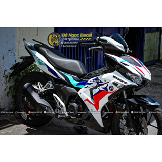 TEM DÁN BMW HP4 S1000RR XE WINNER X V3 MÀU TRẮNG ĐEN