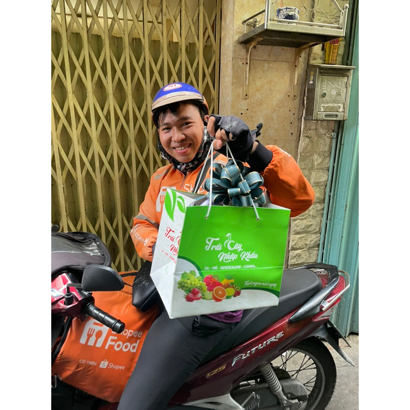 Giỏ trái cây tươi thân tặng