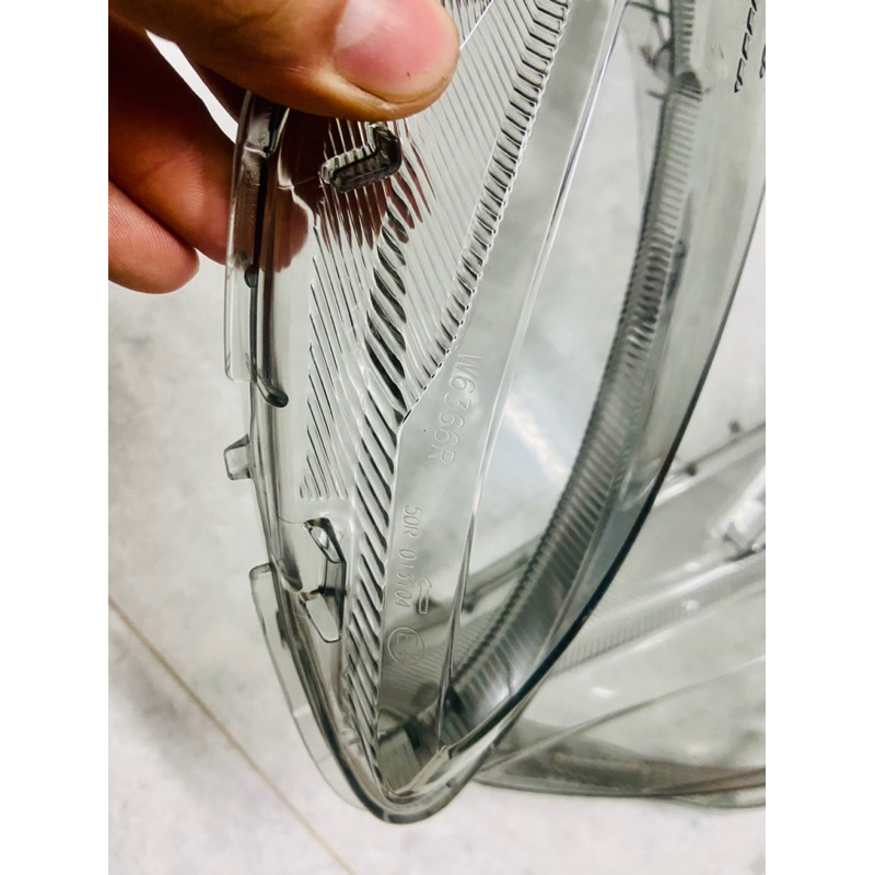 Kính  XI NHAN HONDA VISION 2020 - 2024- CHỤP XI NHAN TRƯỚC HONDA VISION 2020 - 2024