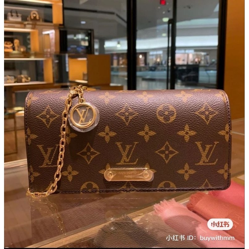 TÚI LV pouch new sp