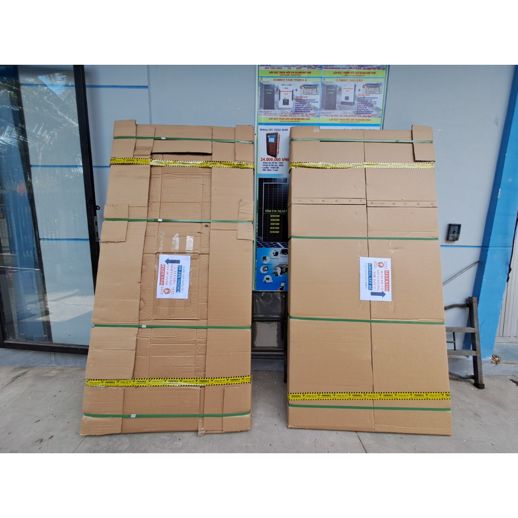 Tấm pin năng lượng mặt trời Longi 450W haflcell 2 mặt kính - hàng mới 100%