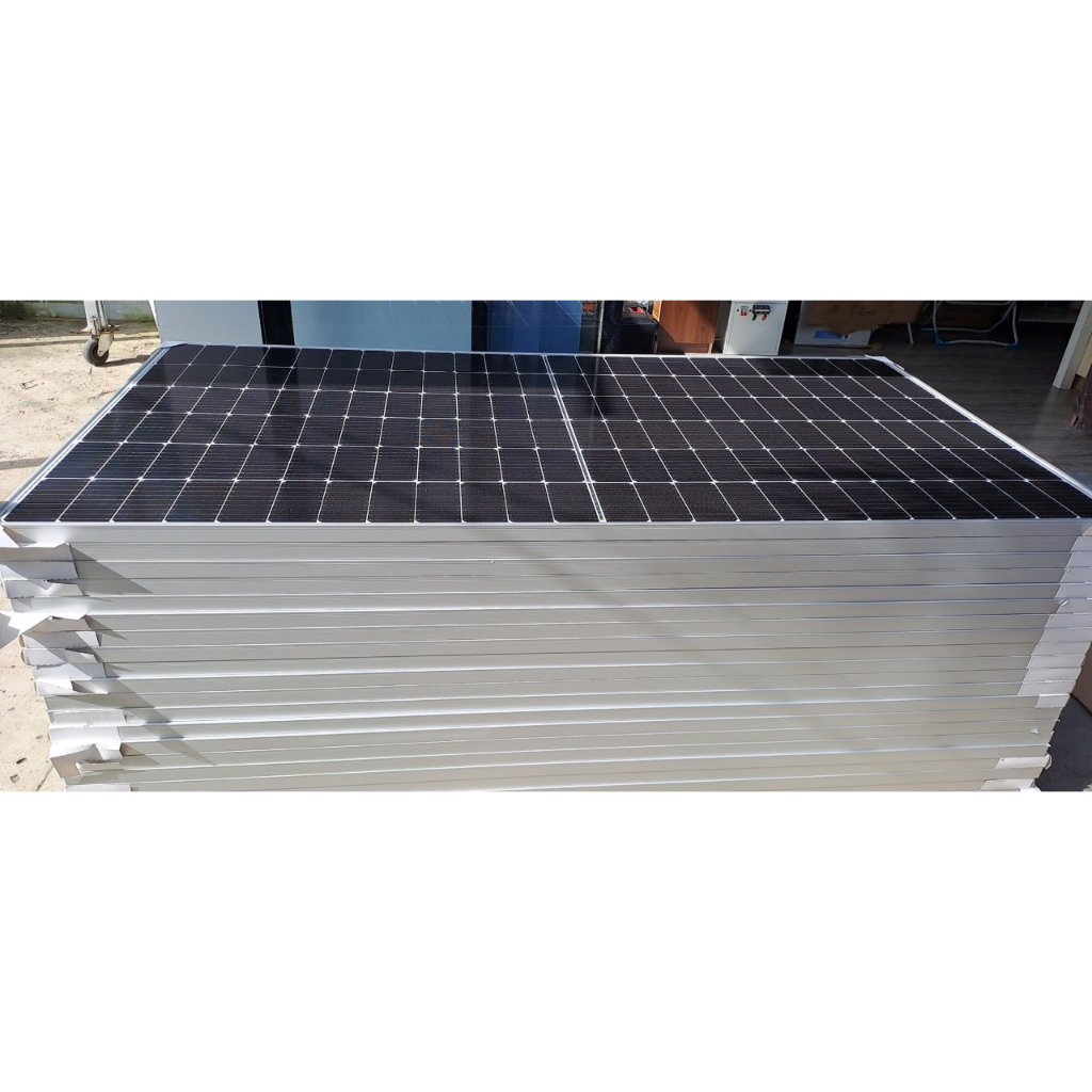 Tấm pin năng lượng mặt trời Longi 450W haflcell 2 mặt kính - hàng mới 100%