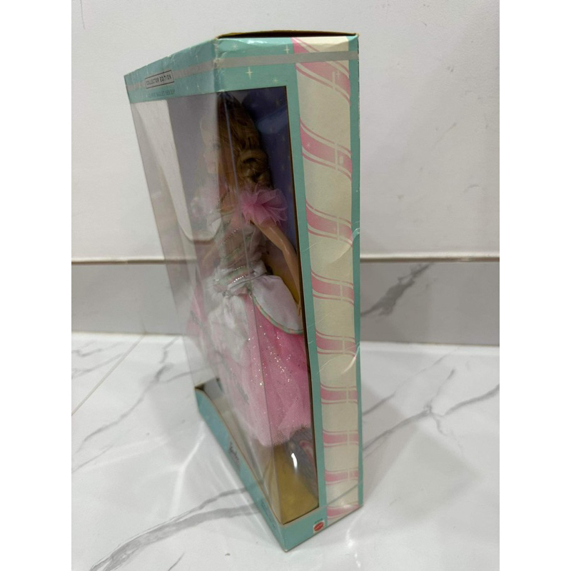 Búp bê Barbie Peppermint Candy Cane