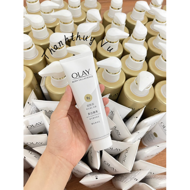 Sữa tắm trắng Olay