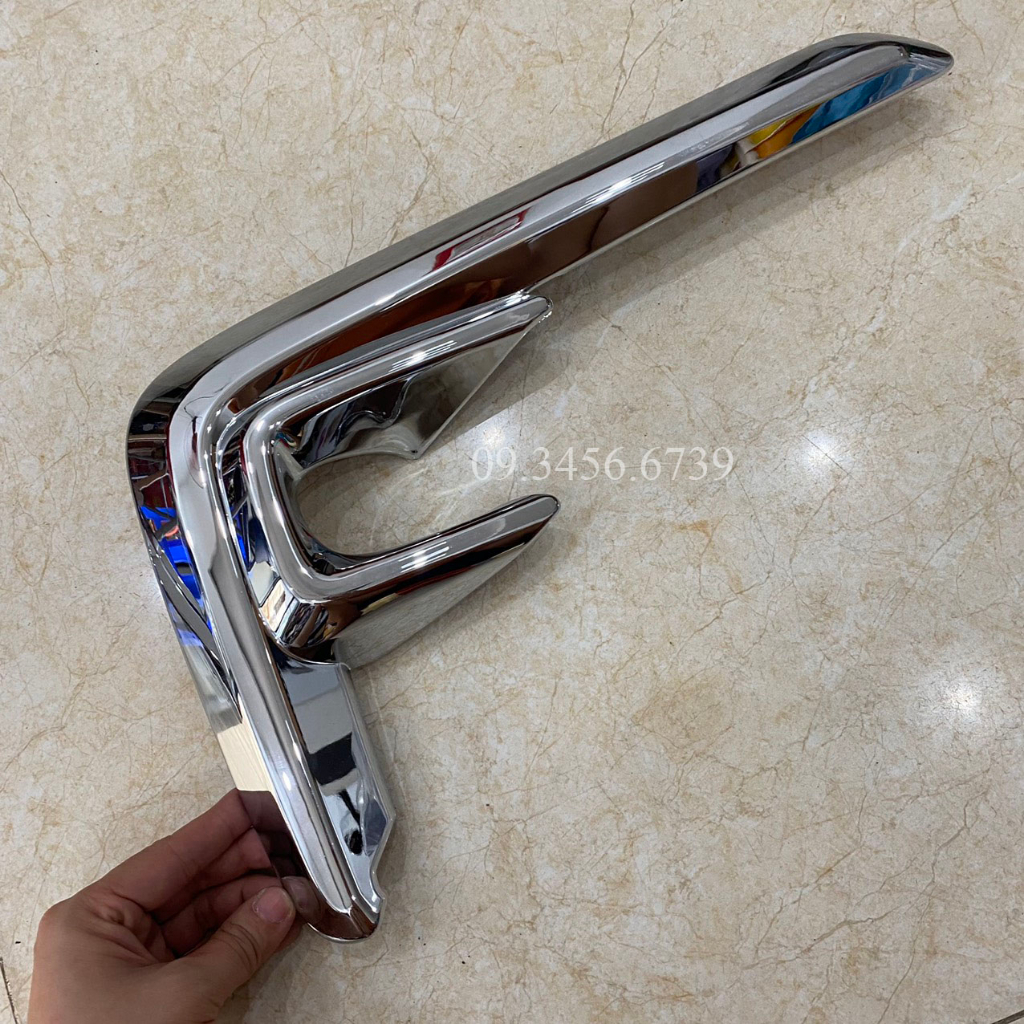 Ốp viền đèn gầm trước Honda BRV 2023 mạ crom sáng đẹp, trang trí ngoại thất xe