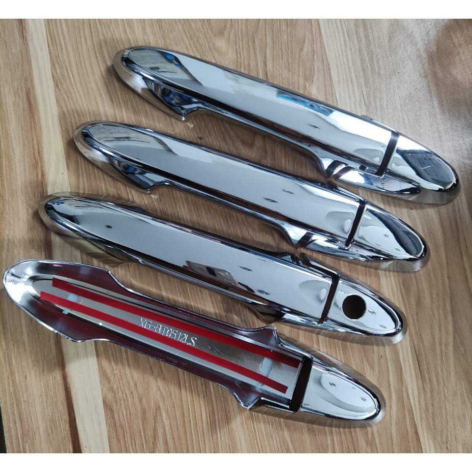 Ốp tay hõm cửa xe Honda BRV 2023 mạ crom sáng đẹp, trang trí chống xước cửa xe