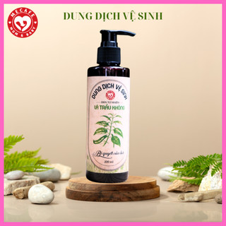 Dung dịch vệ sinh phụ nữ Lá Trầu Không và Thảo dược 200ml