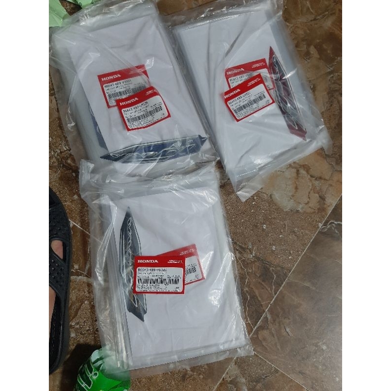 Tem ốp sườn Tem cánh yếm wave anpha 110 2024 honda  honda