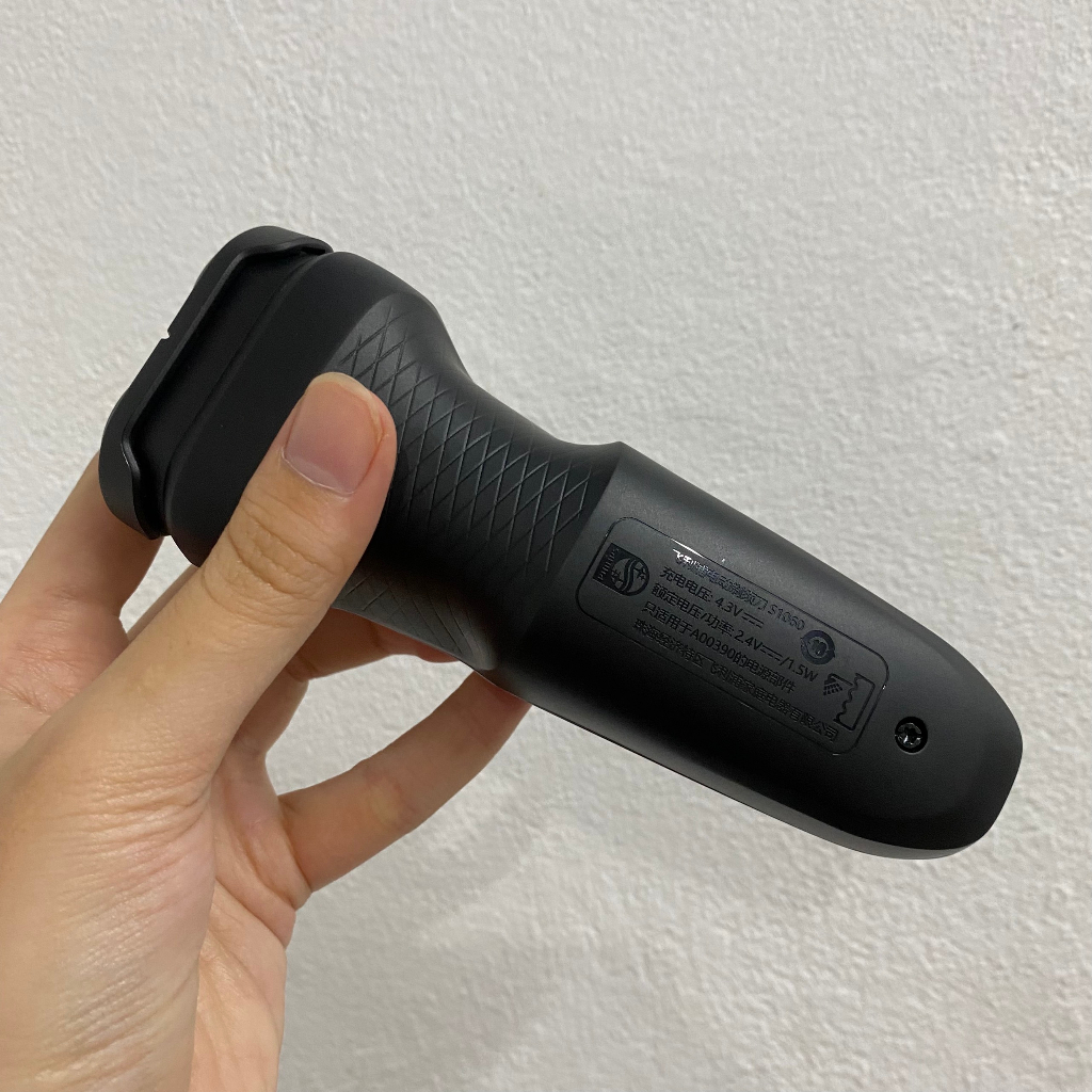 Máy cạo râu Philips S1060 dành cho nam cạo khô và ướt, sạc điện, cụm 3 lưỡi - BH 24 tháng -  phukienotovagiadung