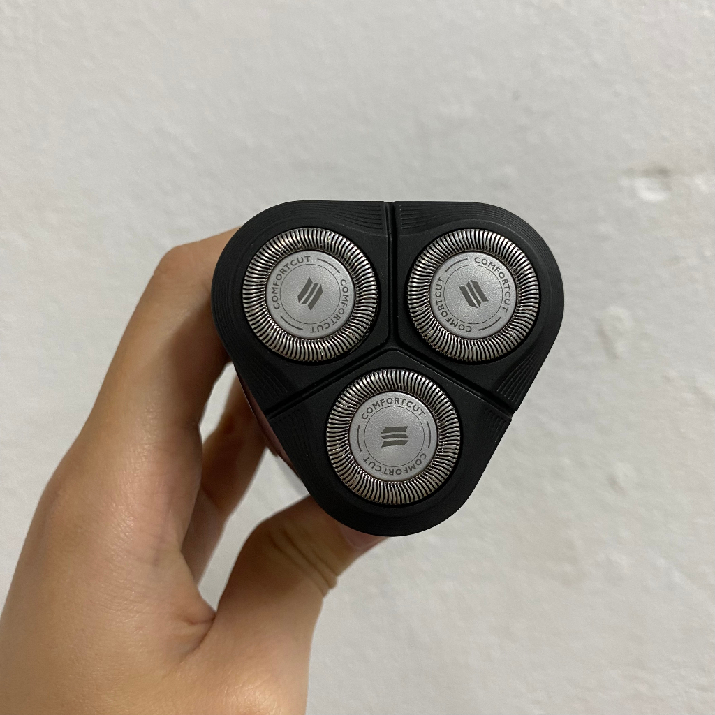 Máy cạo râu Philips S1060 dành cho nam cạo khô và ướt, sạc điện, cụm 3 lưỡi - BH 24 tháng -  phukienotovagiadung