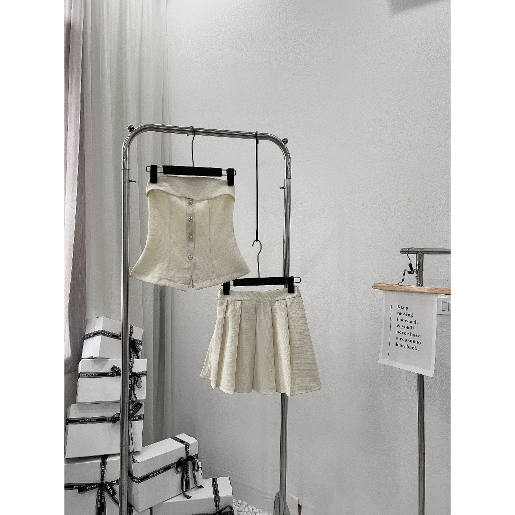 : Set dạ cup ngực khuy ngọc mix cv xếp ly
