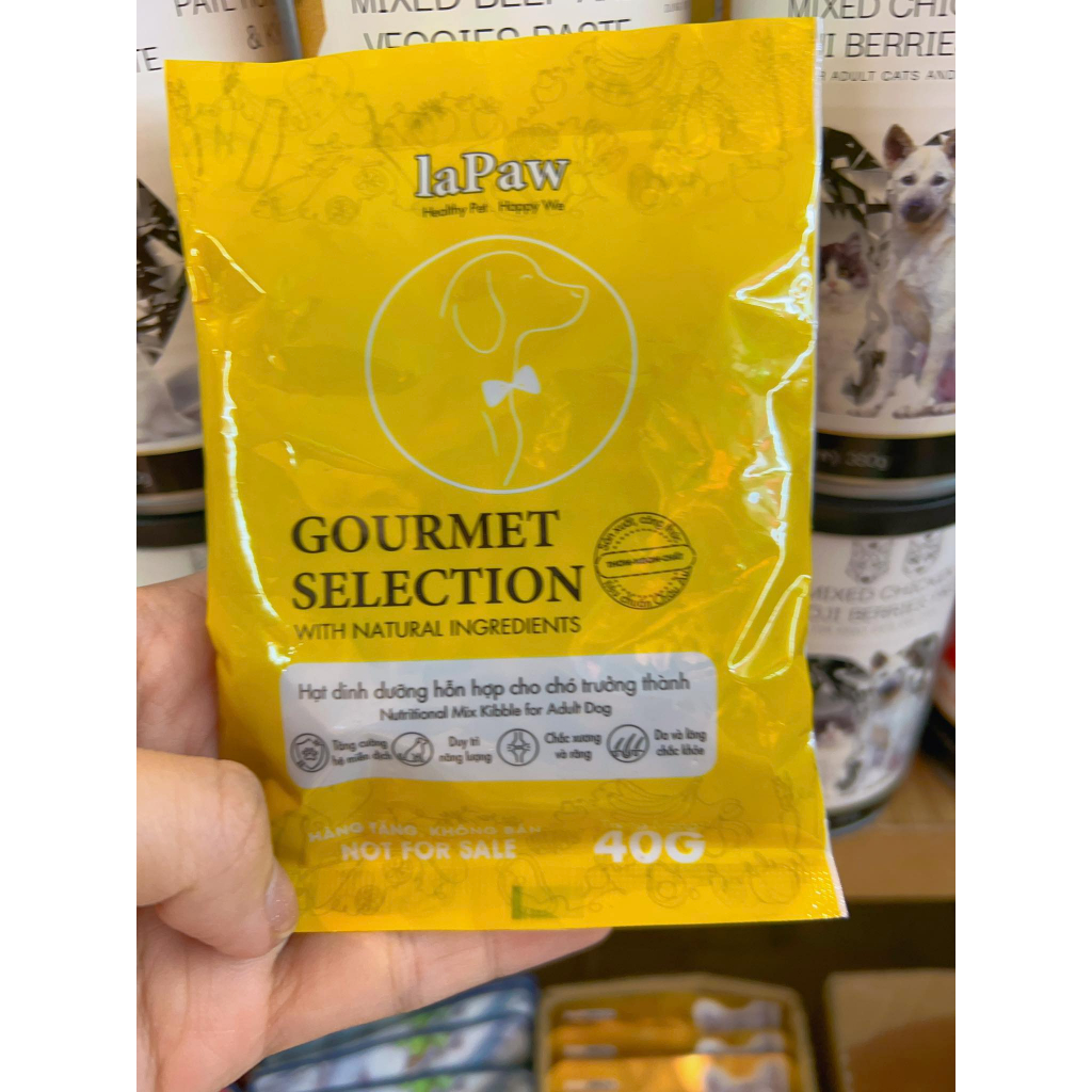 Thức ăn hạt dùng thử  dành cho chó mèo