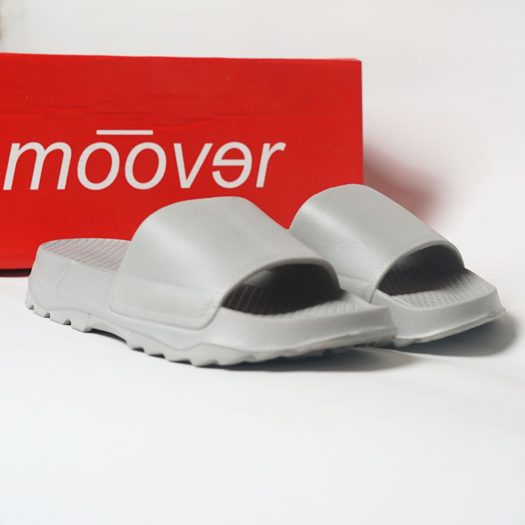 Dép đúc quai ngang Moover LOGO Unisex Slipper Cá Tính MOOVER ĐÚC TRƠN 4CM