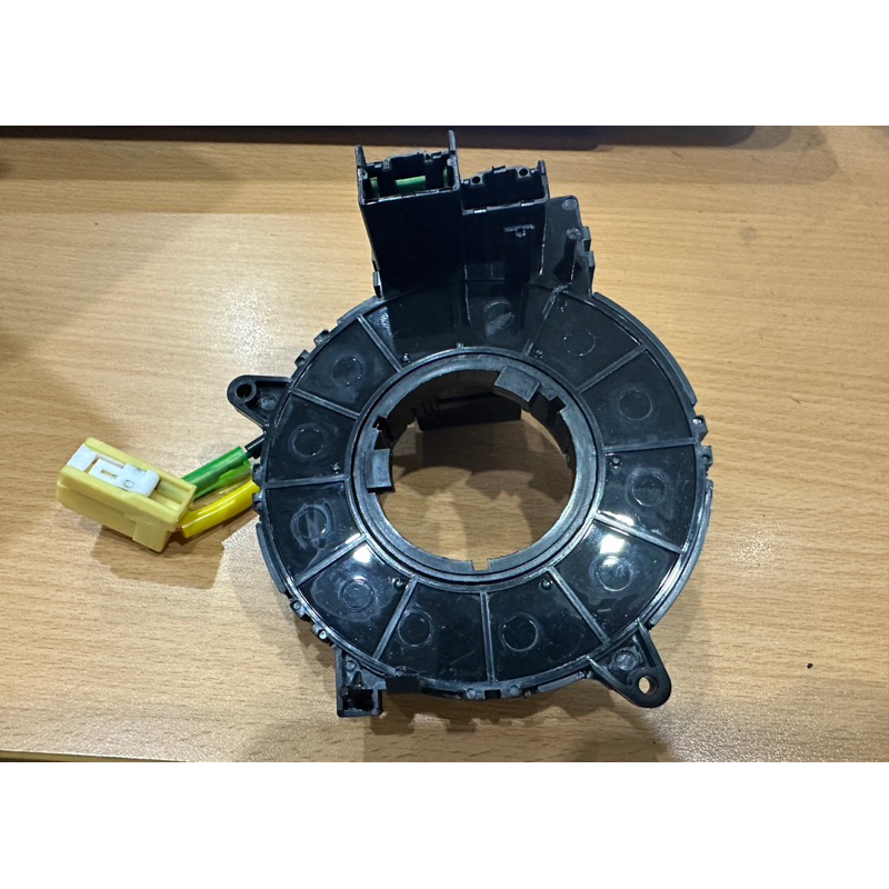 Cáp còi, cuộn kèn vô lăng Mitsubishi Zinger, Grandis, Lancer,Jolie