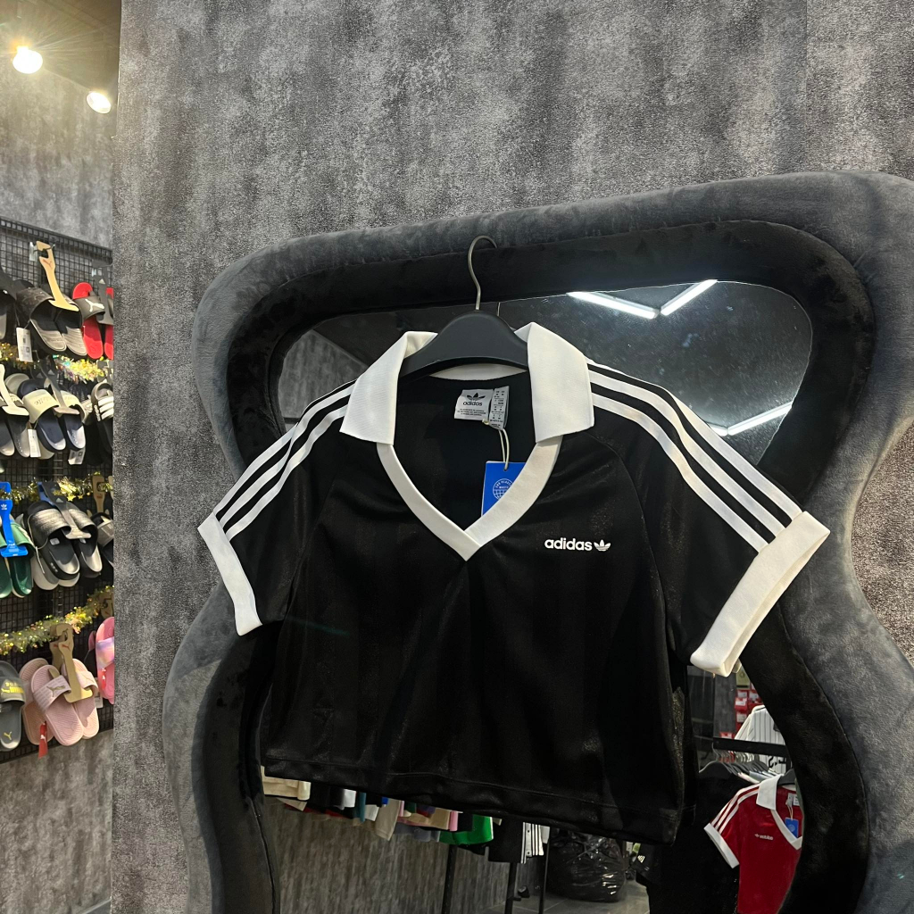 Áo Chính Hãng Adidas Croptop Bóng Đá Shop Xám Store
