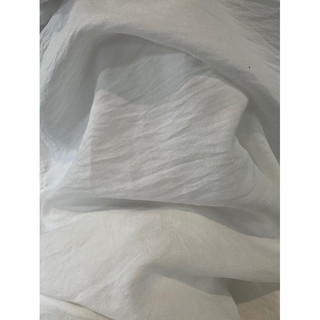 Áo sơmi trắng trơn form rộng