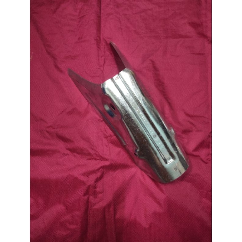 Tấm lót giữa sắt làm đồng xe dream,81,82