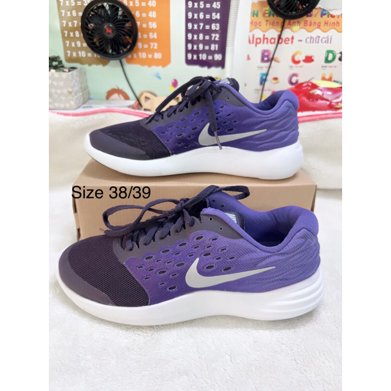 Giày thể thao nữ nike 2hand