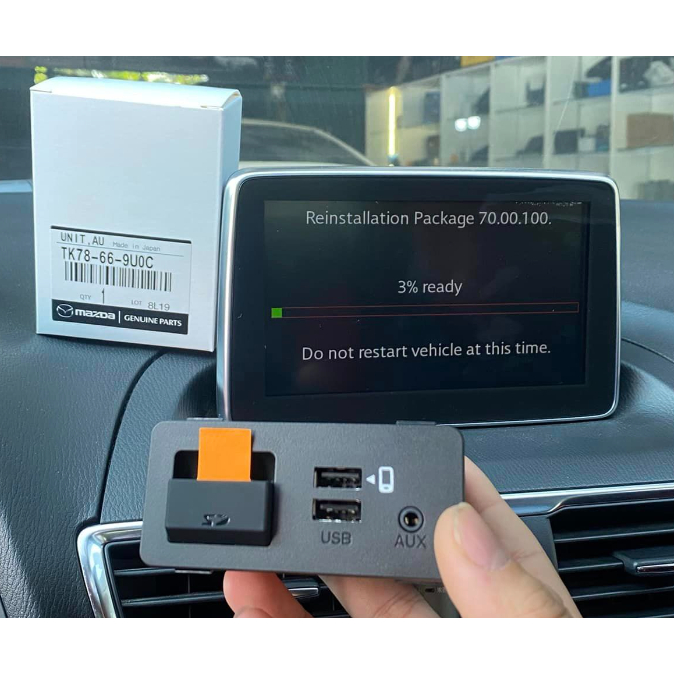 Kit Apple Carplay Mazda 3 mã 9U0C chính hãng mazda