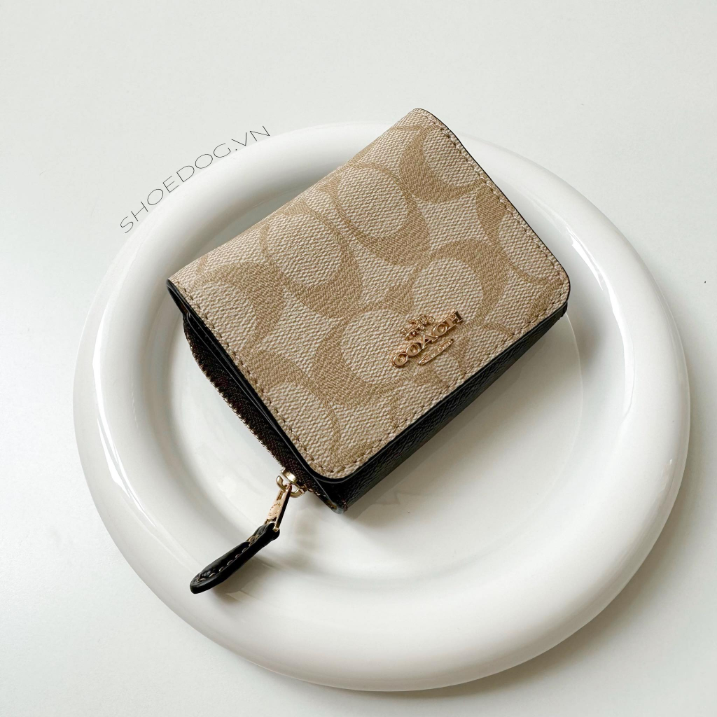 Ví Coach chính hãng gập kéo logo Coach Monogram Mini