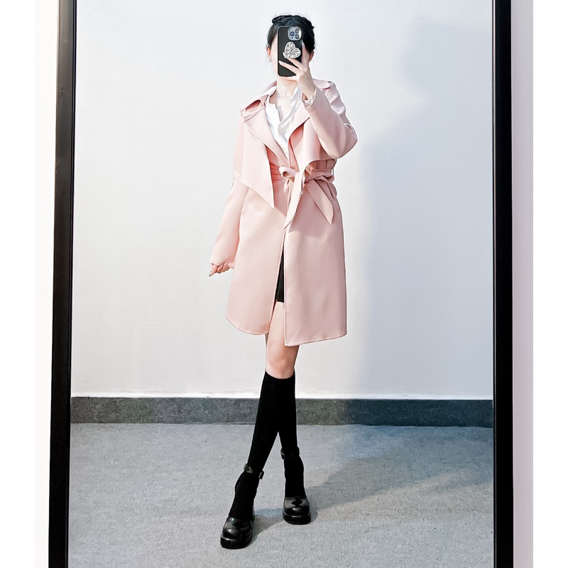 Trench coat dáng lỡ hồng pastel