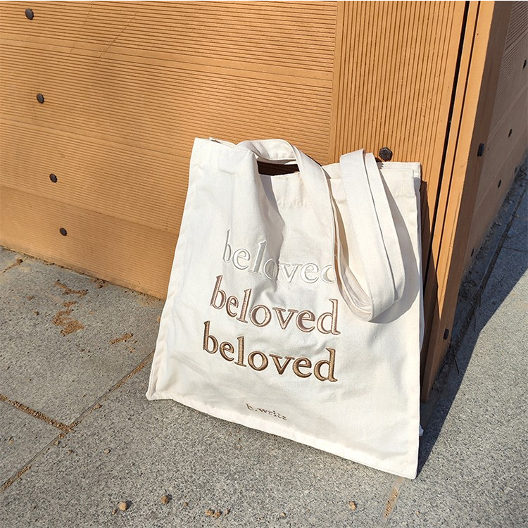 Túi tote Beloved thêu màu pastel ombre form vuông vải canvas