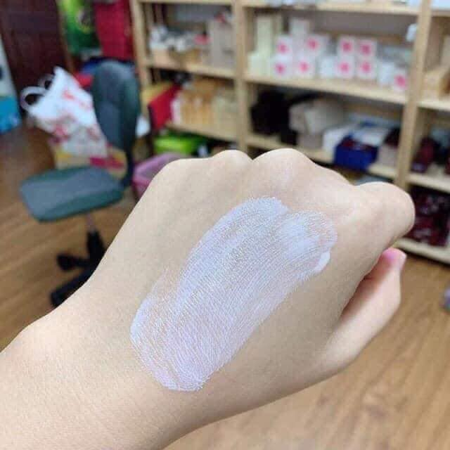 Combo 30 gói kem chống nắng dưỡng trắng nâng tông da Whoo radiant white tone up sunscreen