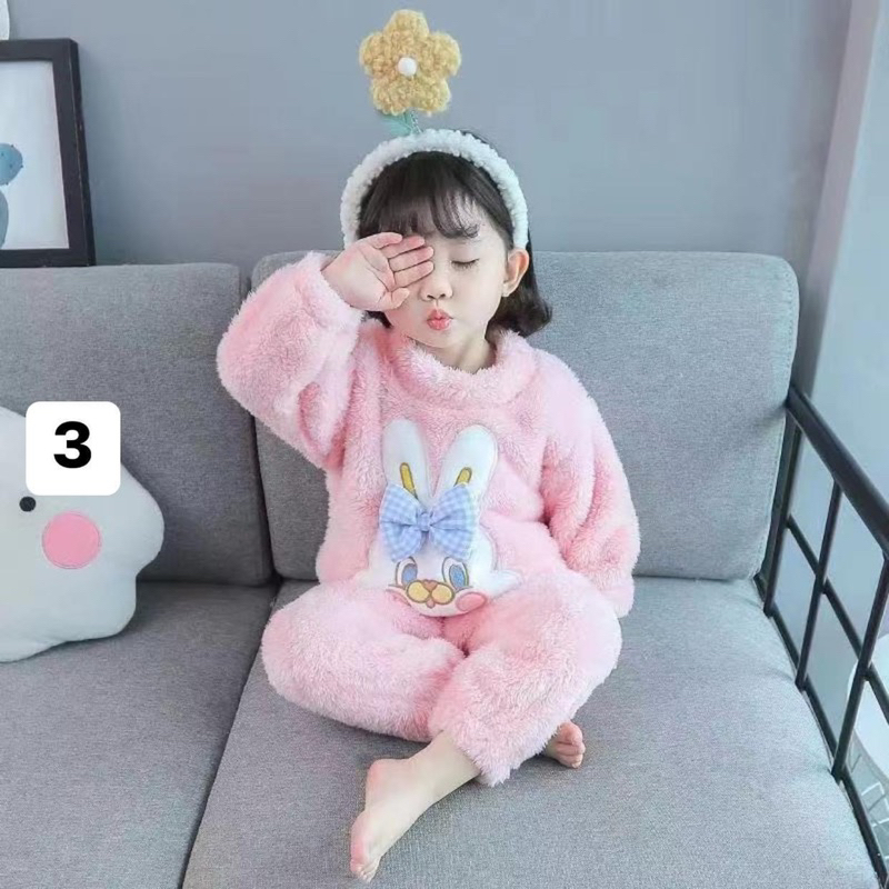 Bộ thỏ thu đông cho bé cực đáng yêu chất lông siêu mượt và ấm