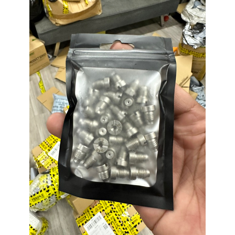 tâm phun inox bình foam 1.0