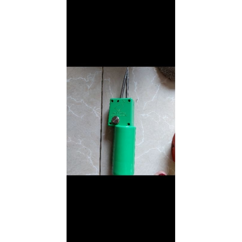 Máy làm lông vịt cầm tay. Máy nhổ lông măng vịt MIỄN PHí SHIP