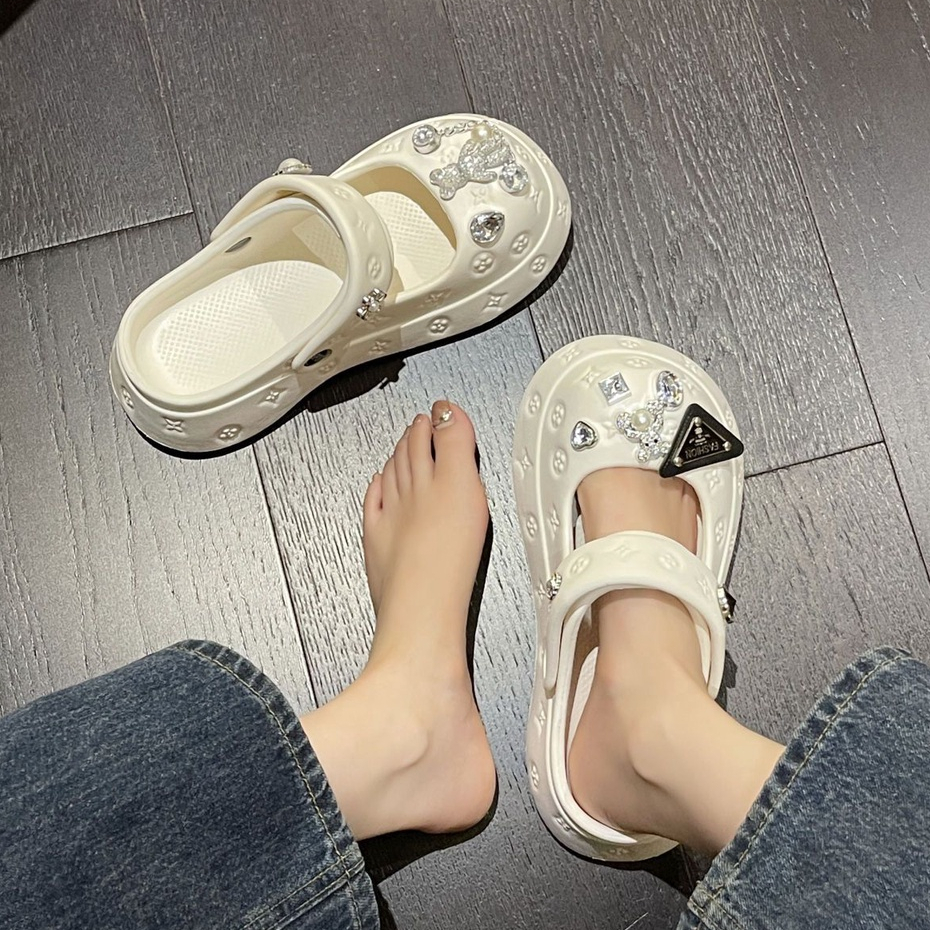 Dép nữ búp bê  Mary Jane Dép Cross đế cao 3cm, charm đá gấu lấp lánh, dép bánh mì cute