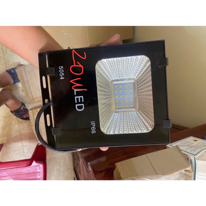 ĐÈN PHA LED 20w 30W 50W 100w