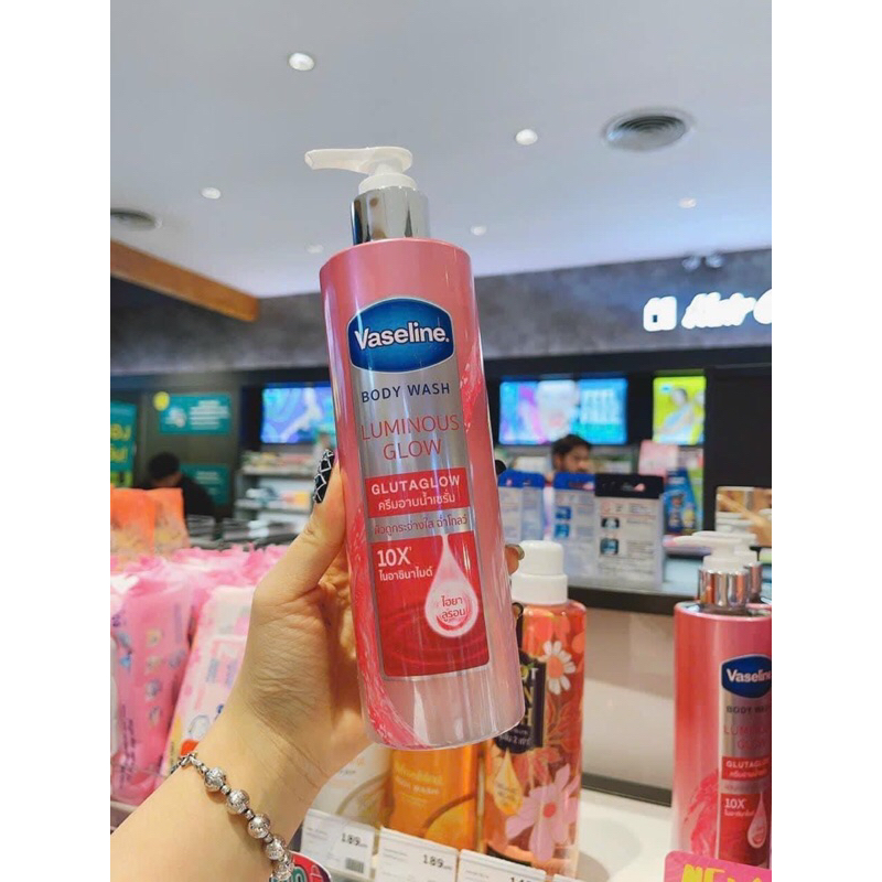 SỮA TẮM VASELINE GLUTA GLOW 10X