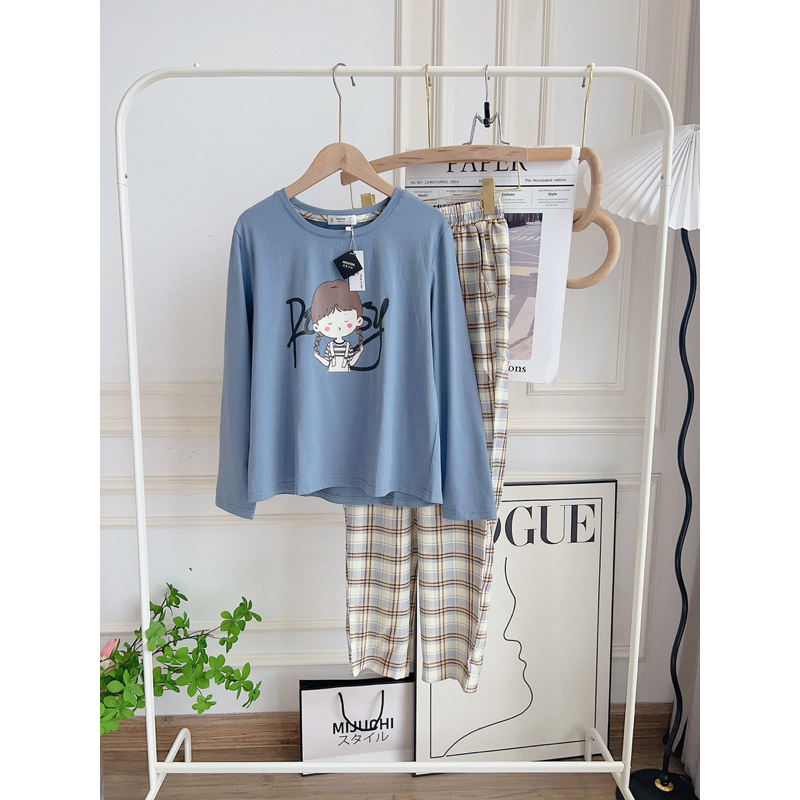Bộ đồ MJ cô gái quần kẻ so cute