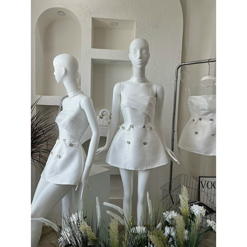 Đầm quây cúp đá