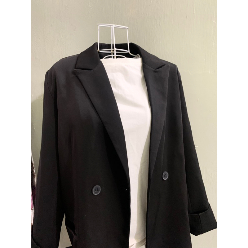 Áo blazer màu đen siêu đẹp