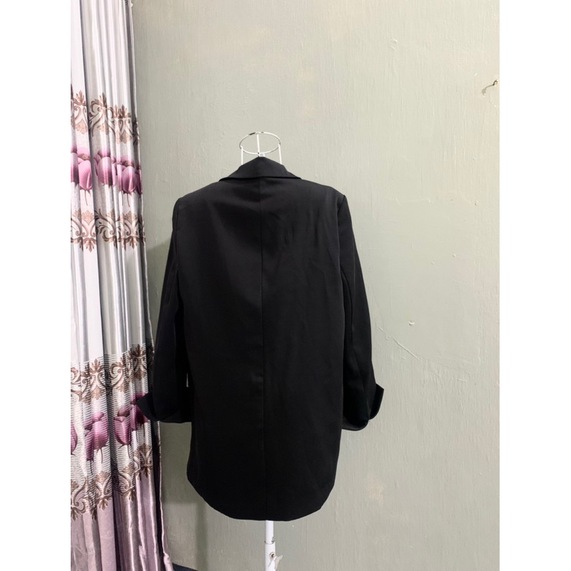 Áo blazer màu đen siêu đẹp