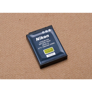 Nikon EN-EL12