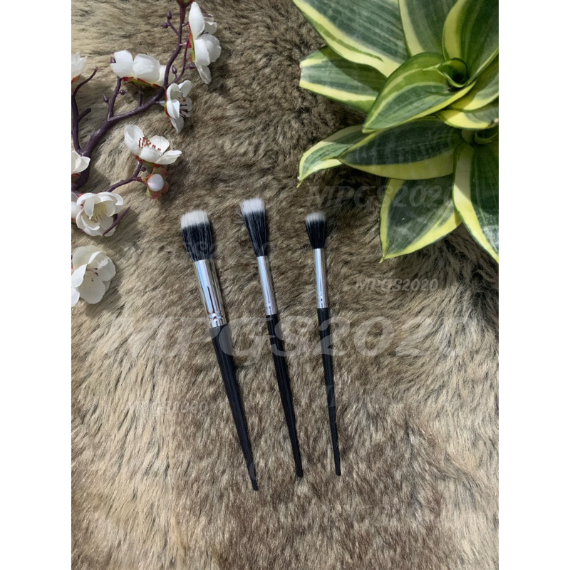 Cọ trang điểm phấn má hồng Đa chức năng
