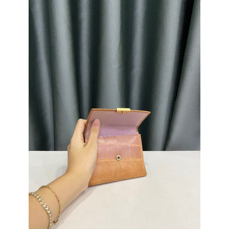 Ví si hiệu FUR.LA của Ý dáng gập mini da bò dập vân sấu