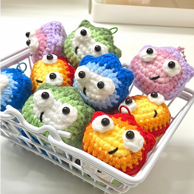 Móc khoá Calcifer bằng len