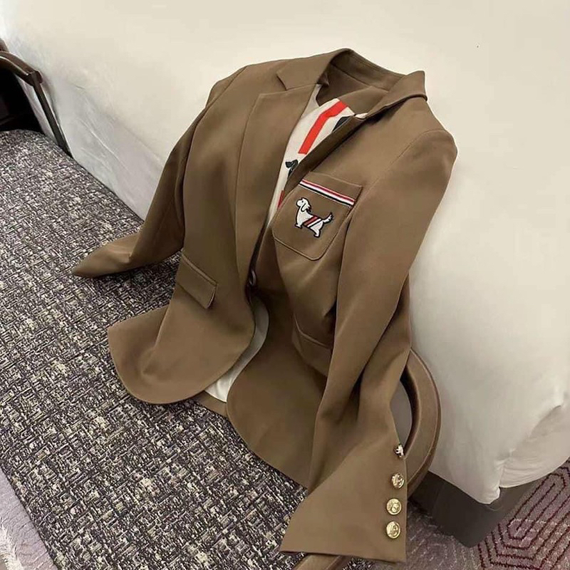 ÁO KHOÁC UMI CÚN TRẮNG