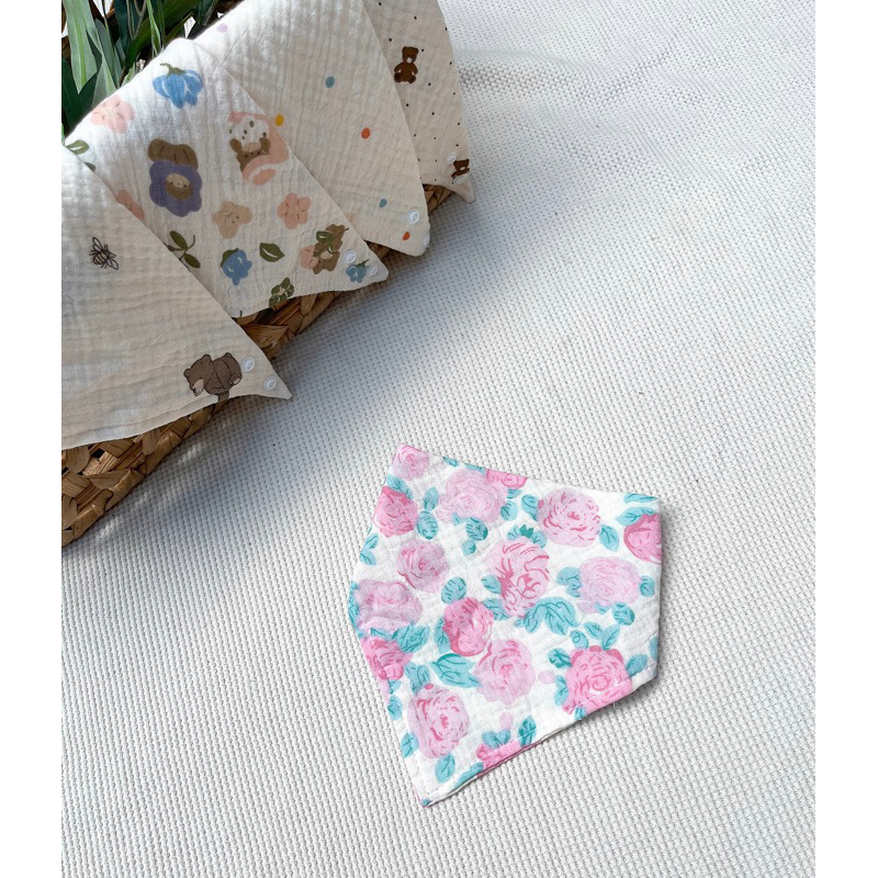 Yếm xô tam giác muslin 4 lớp cao cấp cho bé trai bé gái