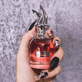[nước hoa nữ chân dài karri ]
