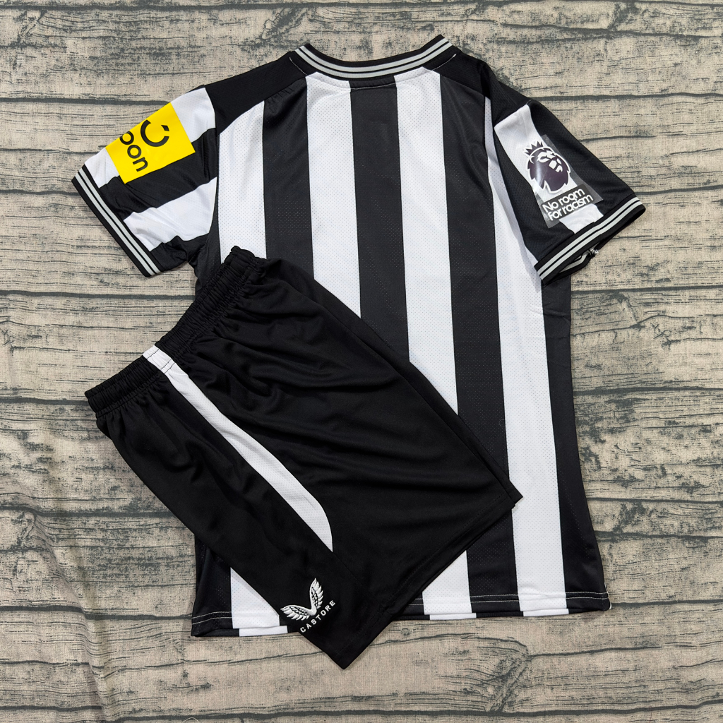 QUẦN ÁO BÓNG ĐÁ CLB Newcastle -VẢI GAI THÁI CAO CẤP