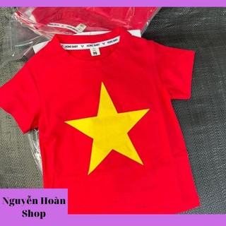 áo cờ đỏ sao vàng chất cotton mịn mát.