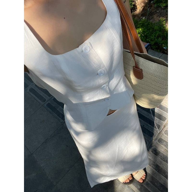 Set đũi áo ôm và chân váy Phoebe