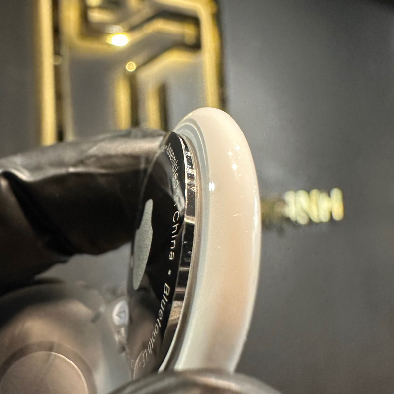 Định vị xe máy ô tô, theo dõi người già trẻ em chống thất lạc bản cắt loa